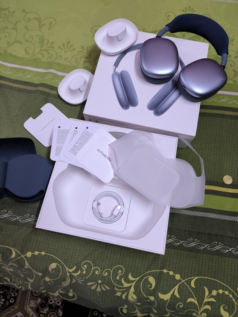 Hara, Mobile Phones, SAR 1400,  Apple Airpod Max (jarir Bookstore Invoice)