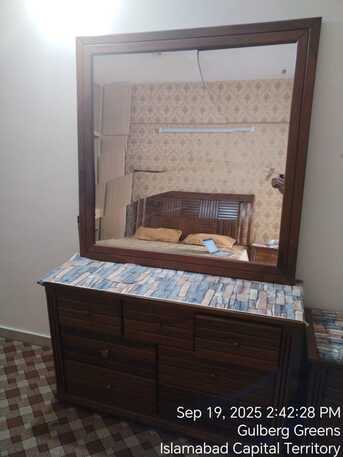 Islamabad, Sublets, PKR 920/month,  1 BR,  54400 Sq. Feet,  1 Bed-Coner Flat,1st Floor, Is Available For Sale In Islamabad Gulberge Green Block-C