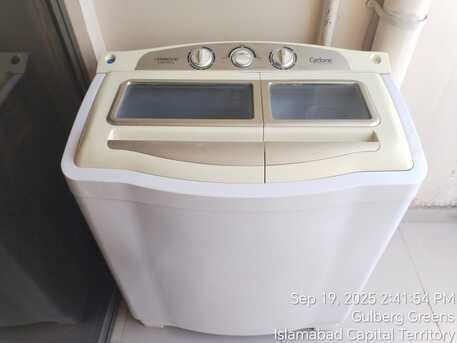 Islamabad, Sublets, PKR 920/month,  1 BR,  54400 Sq. Feet,  1 Bed-Coner Flat,1st Floor, Is Available For Sale In Islamabad Gulberge Green Block-C