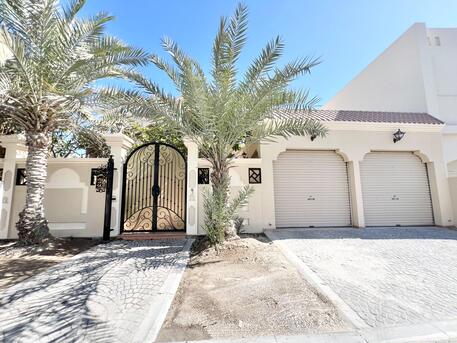 Saar, Villas, BHD 1000,  Spacious 6-Bedroom Private Villa For Rent In Saar | Private Pool | Near Saar Mall