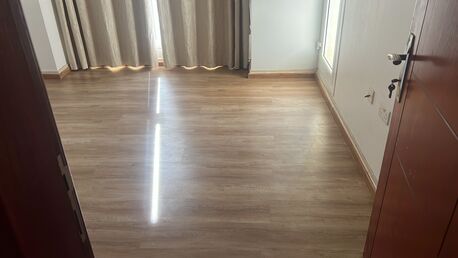 Busaiteen, Apartments, Flats, Houses & Villas, BHD 320/month,  3 BR,  140 Sq. Meter,  Flat For Rent In Busaiteen
