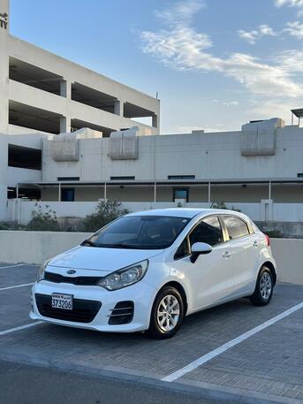 Riffa, Vehicles, Cars & Trucks , BHD 1980,  Kia Rio 2015,  2015,  Automatic,  130 KM,   Hatchback