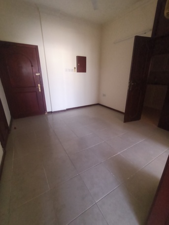 Gudaibiya, Apartments, Flats, Houses & Villas, BHD 180/month,  2 BR,  *** Semi Furnished Spacious 2 BHK Flat For Rent In Gudaibiya With Balcony