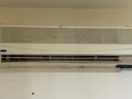 Al Malaz, Air Conditioners, SAR 950,  2 TON Carrier Air Conditioner