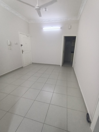 Hoora, Apartments, Flats, Houses & Villas, BHD 220/month,  2 BR,  ### Semi Furnished Spacious Family Flat For Rent In Hoora With Electricity