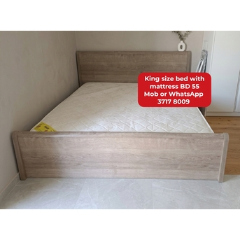 Manama, Furniture, BHD 55,  🌍🌐King Size Bed With Mattress In Good Condition For Sale With Delivery