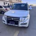 SAR 35000,  Mitsubishi Pajero,  2016,  Automatic,  210 KM,   For Sale .Best Condition - SAR: 35,000