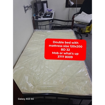 Manama, Furniture, BHD 27,  🌍🌐Single Bed With Mattress In Good Condition For Sale With Delivery