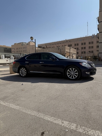 Riyadh, Vehicles, Cars & Trucks , SAR 65000,  Lexus LS 460,  2011,  Automatic,  241000 KM,