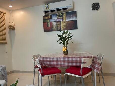 Riyadh, Furniture, SAR 250,  White Dinner Table - New Like Condition