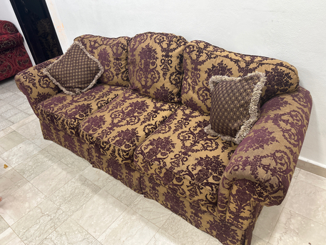 Al Khobar Al Shamalia, Furniture, SAR 299,  3 Seater Sofa With Pillow