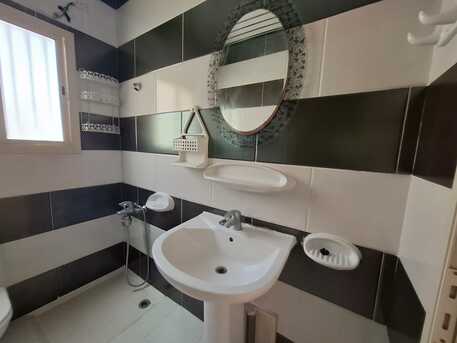 Manama, Apartments, Flats, Houses & Villas, BHD 230/month,  2 BR,  100 Sq. Meter,  للإيجار شقة في منطقة كرباباد