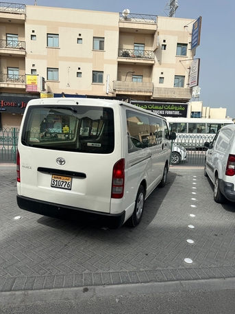 Manama, Vehicles, Cars & Trucks , BHD 4800,  Toyota Hi-Ace,  2017,  Manual,  176164 KM,  Mini Bus Toyota (Hiace)