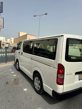 Manama, Vehicles, Cars & Trucks , BHD 4800,  Toyota Hi-Ace,  2017,  Manual,  176164 KM,  Mini Bus Toyota (Hiace)