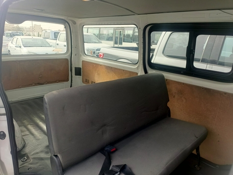 Manama, Vehicles, Cars & Trucks , BHD 4800,  Toyota Hi-Ace,  2017,  Manual,  176164 KM,  Mini Bus Toyota (Hiace)