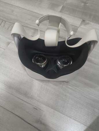 Riyadh, Electronics, SAR 700,  VR Oculus Quest 2