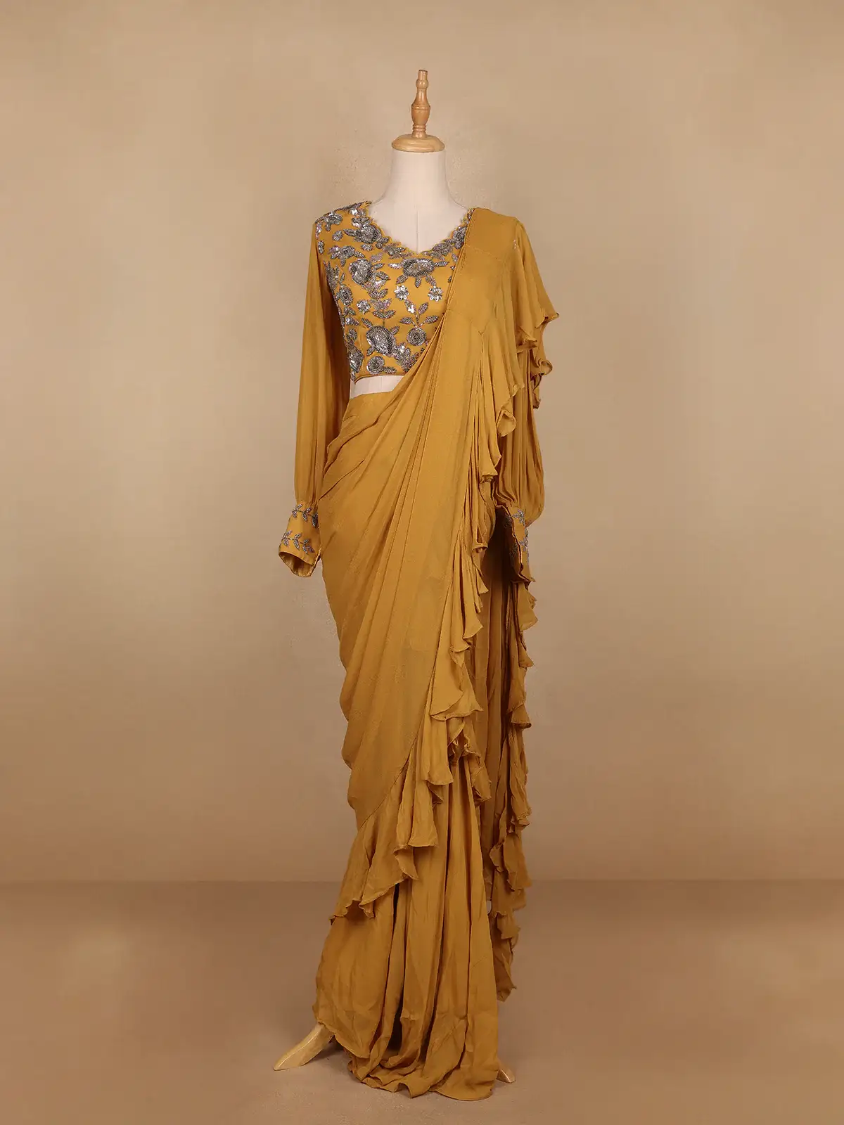 Dwarka, Clothing & Accessories, INR 1200,  Best Pre-Draped Sarees With Blouses For Weddings