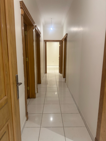 Al Naeem, Apartments, Flats, Houses & Villas, SAR 38000/year,  4 BR,  Apartment For Rent