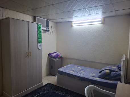 Al Iskan, Housing Exchanges, SAR 1500/month,  Studio,  Semi Furnished Apartment With Own Washroom & Kitchen (water & Electricity Bill Included)