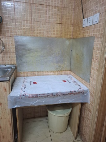 Al Iskan, Housing Exchanges, SAR 1500/month,  Studio,  Semi Furnished Apartment With Own Washroom & Kitchen (water & Electricity Bill Included)