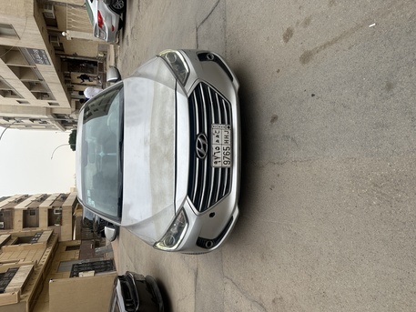 Riyadh, Vehicles, Cars & Trucks , SAR 29000,  Hyundai Elantra SE 2.0,  2016,  Automatic,  288000 KM,  Hyundai Elantra  2.0L Engine 288,000km Well Maintained At 29000 SAR