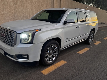 Riyadh, Vehicles, Cars & Trucks , SAR 65000,  GMC Yukon Denali,  2016,  Automatic,  304500 KM,   XL