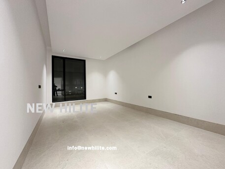 Kuwait City, Apartments, Flats, Houses & Villas, KWD 1150/month,  4 BR,  Spacious 4-Bedroom Floor For Rent In Shuhada
