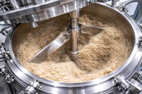 Noida, Creative, When Should You Choose A Vacuum Powder Mixer Over Conventional Mixers?