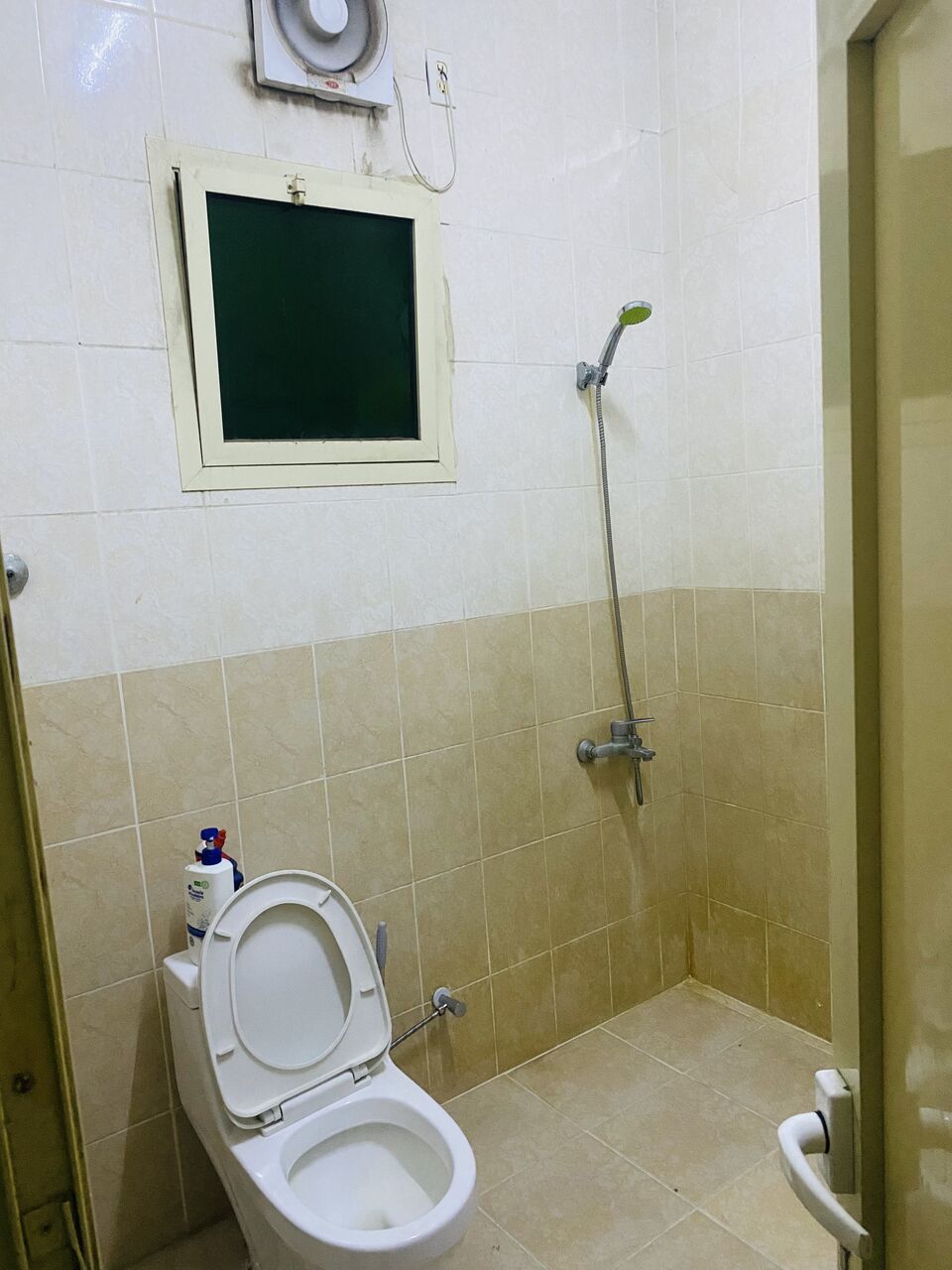 Akrabia, Bedspace For Rent, SAR 550/month,  Bed Space Available
