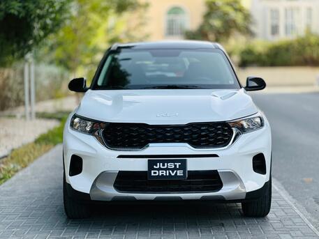Manama, Vehicles, Cars & Trucks , BHD 4250,  Kia Sonet,  2021,  Automatic,  66000 KM,    MODEL WELL MAINTAINED 5 SEATER SUV CALL OR WHATSAPP ON 35400768 ,34355768