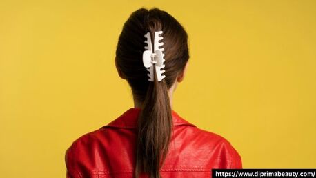 New York, Beautician, Elegant Hair Clamps For Casual And Party Hairstyles