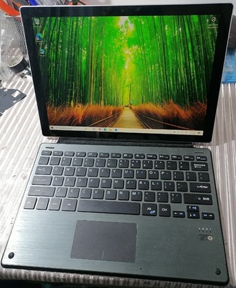 Khobar, Computers, SAR 950,  Microsoft Surface Pro 6, Core I5, Ram 8GB, Storage 256GB SSD