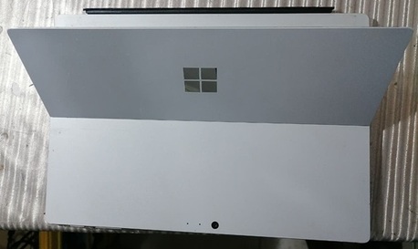 Khobar, Computers, SAR 950,  Microsoft Surface Pro 6, Core I5, Ram 8GB, Storage 256GB SSD