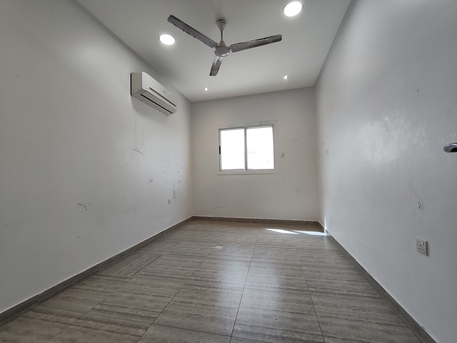 Tubli, Apartments, Flats, Houses & Villas, BHD 180/year,  2 BR,  Tubli:- 2Bhk Flat On Rent With Ac