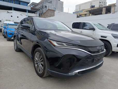 Nairobi, Vehicles, Cars & Trucks , KES 5100000,  Toyota Harrier,  2020,  Automatic,  72000 KM,  🔥