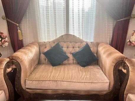Al Ruwais, Furniture, SAR 800,  SOFA SET AND DAINING TABLE FOR SALE SR.800