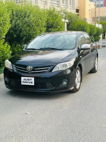 Manama, Vehicles, Cars & Trucks , BHD 2450,  Toyota Corolla,  2013,  Automatic,  180000 KM,    MODEL WITH ONE YEAR PASSING AND INSURANCE CALL OR WHATSAPP ON 35400768
