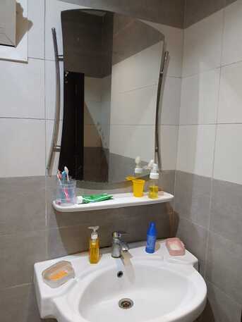 Jeddah, Apartments, Flats, Houses & Villas, SAR 700/month,  Furnished,  1 BR,  Fully Furnished Deluxe Room With Attached Toilet