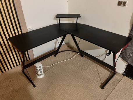 Jeddah, Furniture, SAR 250,  V SHAPE - GAMING TABLE