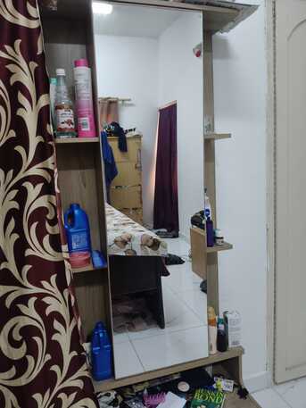 Manama, Air Conditioners, All House Hold Items For Sale