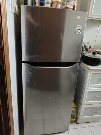 Manama, Air Conditioners, All House Hold Items For Sale