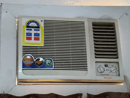 Manama, Air Conditioners, All House Hold Items For Sale
