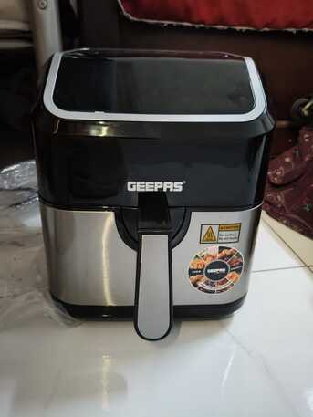 Manama, Air Conditioners, All House Hold Items For Sale