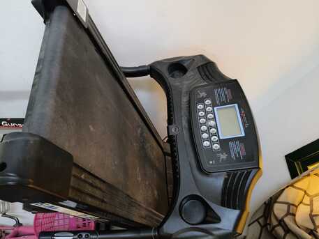 Manama, Air Conditioners, All House Hold Items For Sale