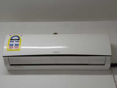 Manama, Air Conditioners, All House Hold Items For Sale