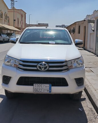 Dammam, Vehicles, Cars & Trucks , SAR 110000,  Toyota Hilux,  2024,  Automatic,  70000 KM,   D CABIN 4*4 DEISEL  MODEL FOR SALE