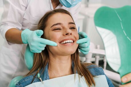 New York, Dental, Best Dentist In Encino CA For Comfortable Smile Care