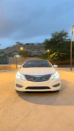 Manfouha, Vehicles, Cars & Trucks , SAR 25000,  Hyundai Azera,  2014,  Automatic,  287700 KM,   2.0 - 4 Cylinder Neat And Clean