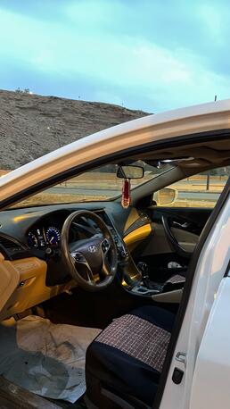 Manfouha, Vehicles, Cars & Trucks , SAR 25000,  Hyundai Azera,  2014,  Automatic,  287700 KM,   2.0 - 4 Cylinder Neat And Clean