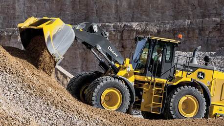 Riyadh, Jobs, Heavy Equipment Electrician